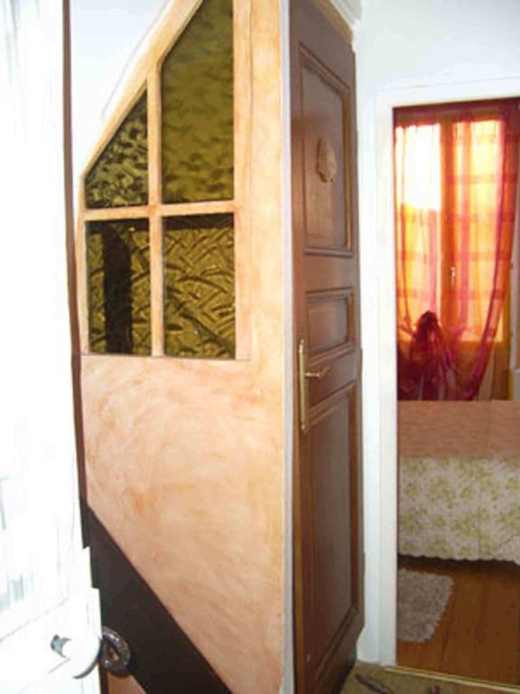 Chambres D'Hotes Les Pensees Douces Осер Номер фото